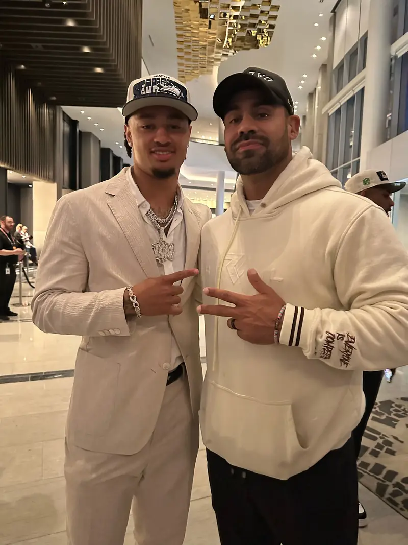 Craig LeBlanc with 2 Live client Jaxon Smith-Njigba of the Seattle Seahawks at an NFL Draft event